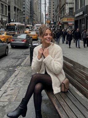 Aritzia Wilfred Laboratoire Teddy Coat Small Beige Fuzzy Textured Small Archive